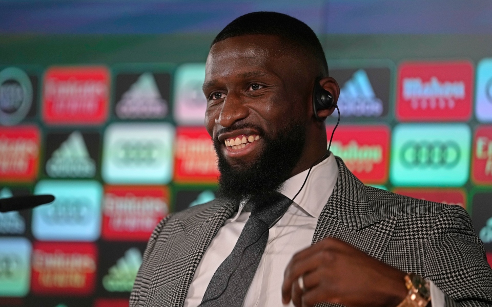 ρούντιγκερ-υπήρξε-ενδιαφέρον-από-μπ-561918352