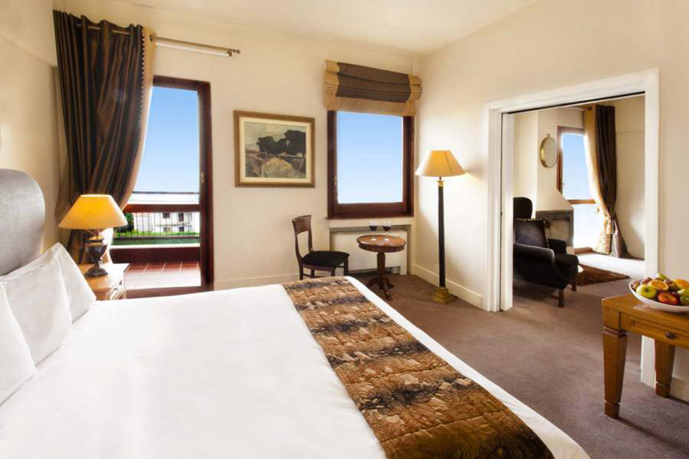 Δροσερή απόδραση στο Xenia Palace Portaria-2