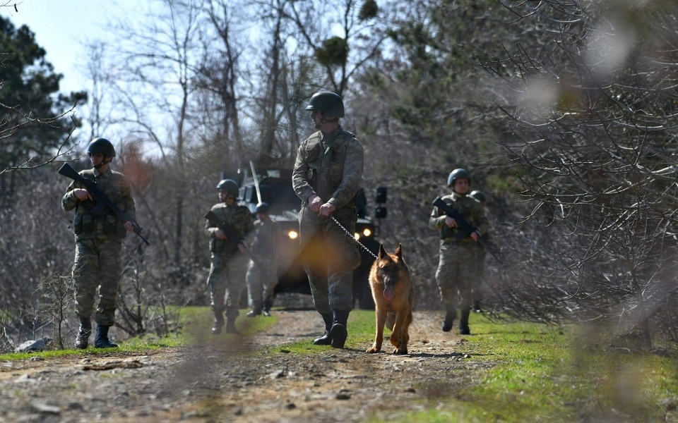 τουρκία-η-ανιψιά-του-γκιουλέν-προσπάθ-561923536