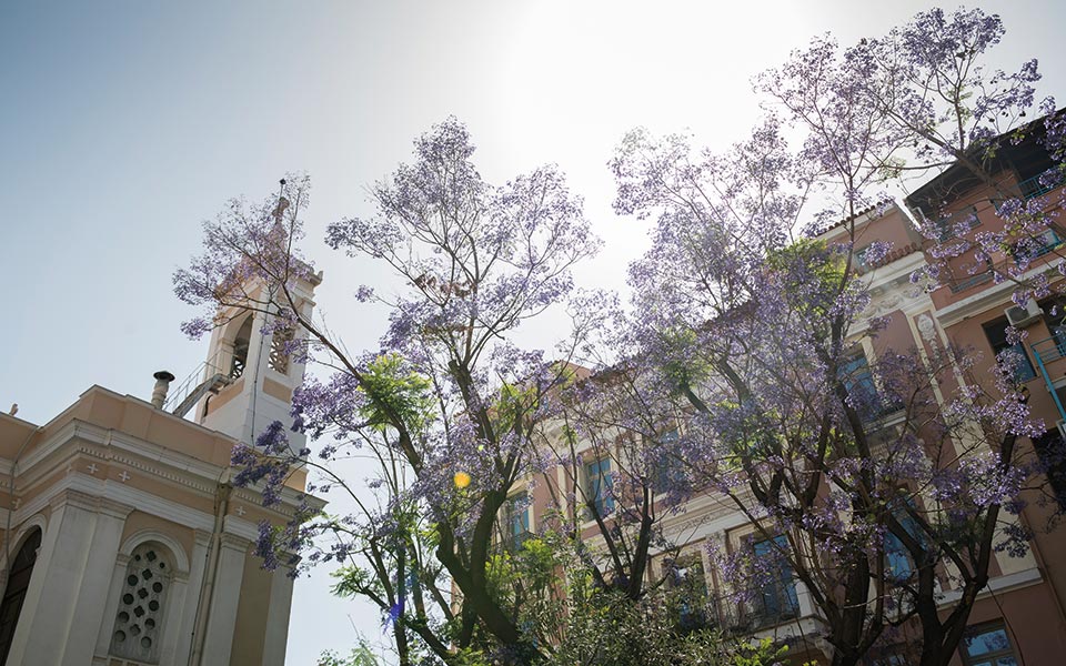 τι-συμβαίνει-στο-εμπορικό-τρίγωνο-της-561898180