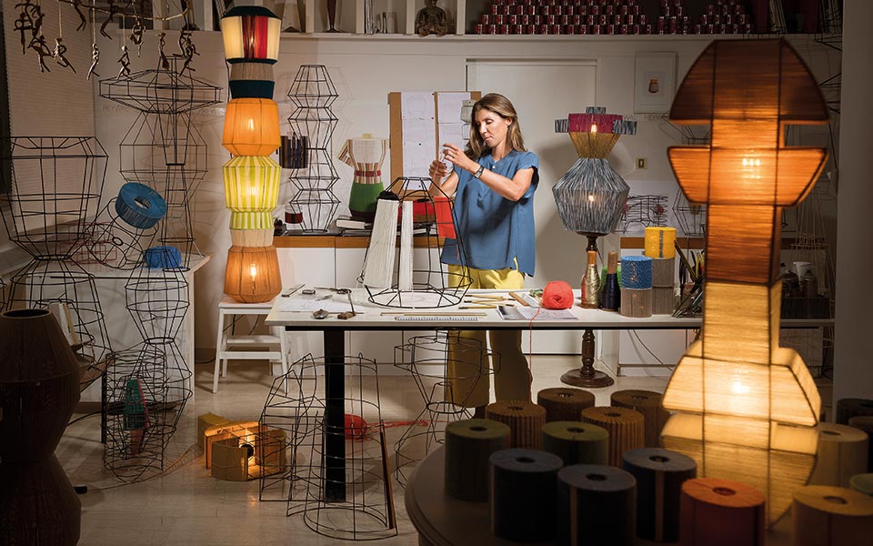 H Τζόη Σταθοπούλου μάς ξεναγεί στον κόσμο των REYWAL-2