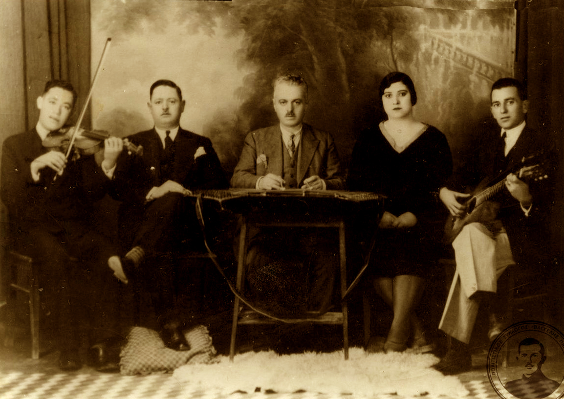 Εικόνες και νότες του ’22: Είμαστε όλα εκείνα που εμπεριέχουμε-1