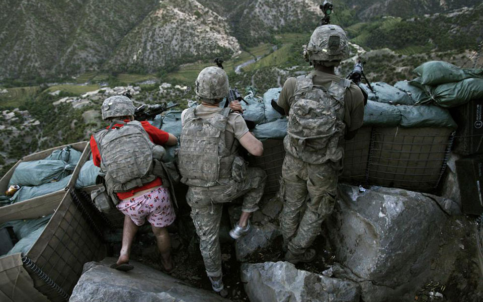 Τα κλικ των πολέμων – Από την Ίβο Τζίμα του 1945 στην Μαριούπολη του 2022-9