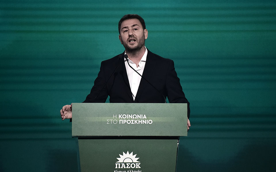 ανδρουλάκης-για-λαμπράκη-πλάκα-άνοιξ-561907336