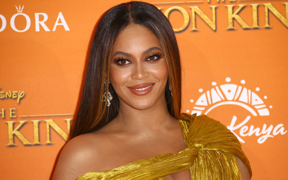 η-μπιγιονσέ-κυκλοφορεί-το-πρώτο-τραγο-561918562