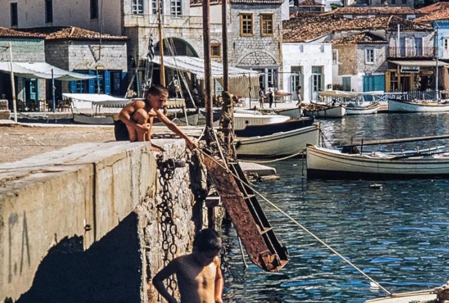 Η ανέγγιχτη, τότε και τώρα, Υδρα σε μια φωτογραφική έκθεση στην οικία Κουντουριώτη-3