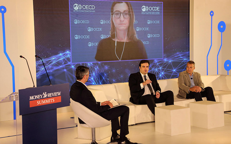 μπλέτσας-για-πανεπιστημιακή-αστυνομ-561934477