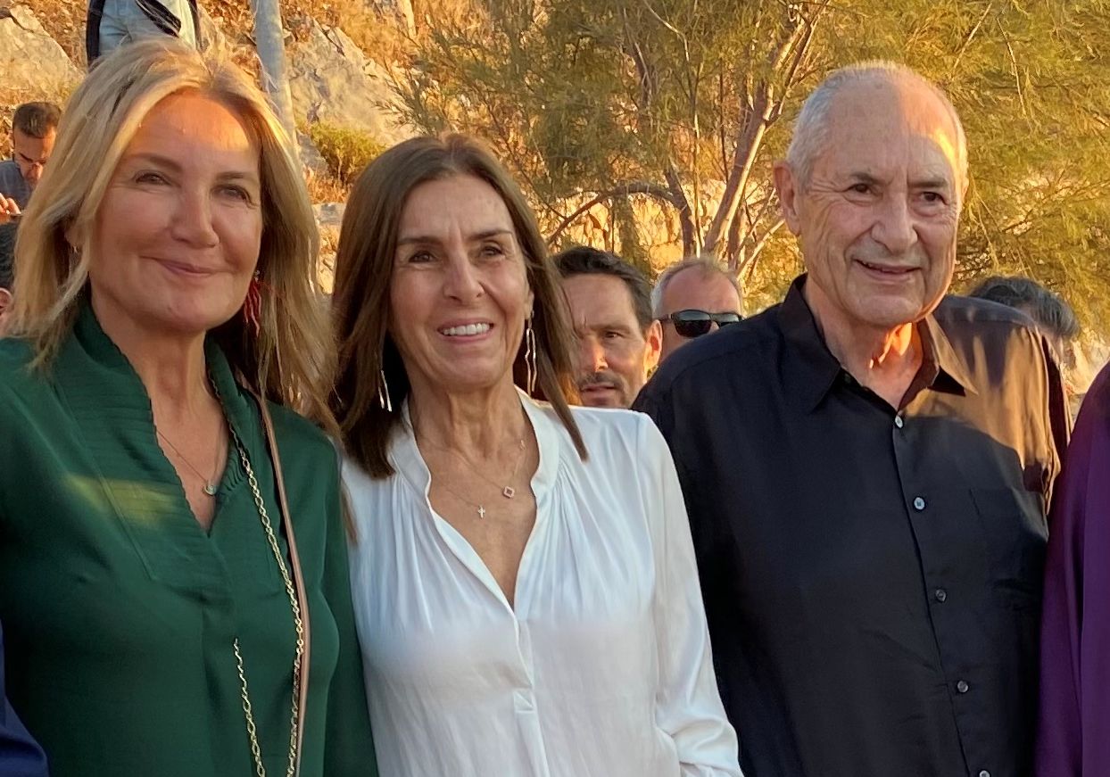 o-απόλλωνας-του-τζεφ-κουνς-έριξε-τις-αχτ-561920569