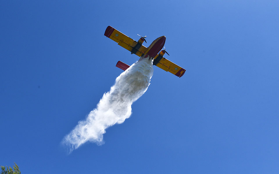 υπό-μερικό-έλεγχο-η-φωτιά-στους-χράνου-561895852
