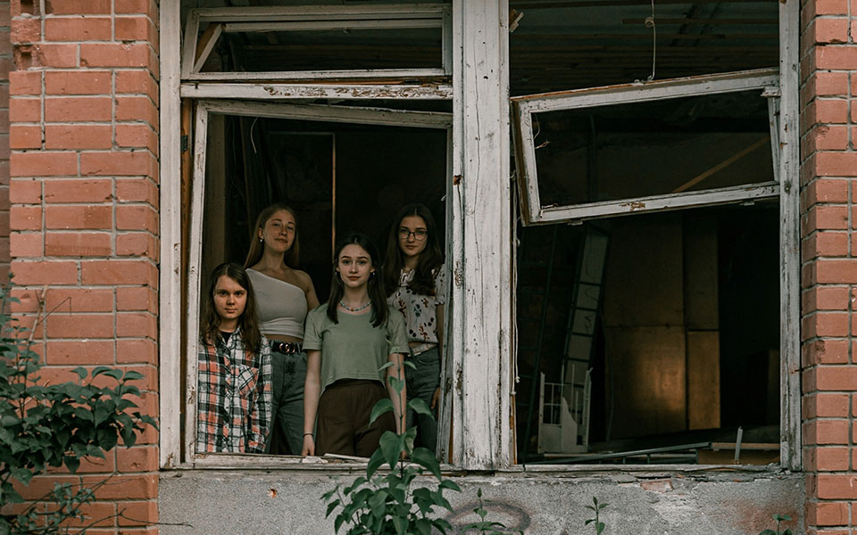 Ουκρανία: Αποφοίτηση μέσα στα απομεινάρια του πολέμου (φωτογραφίες)-2