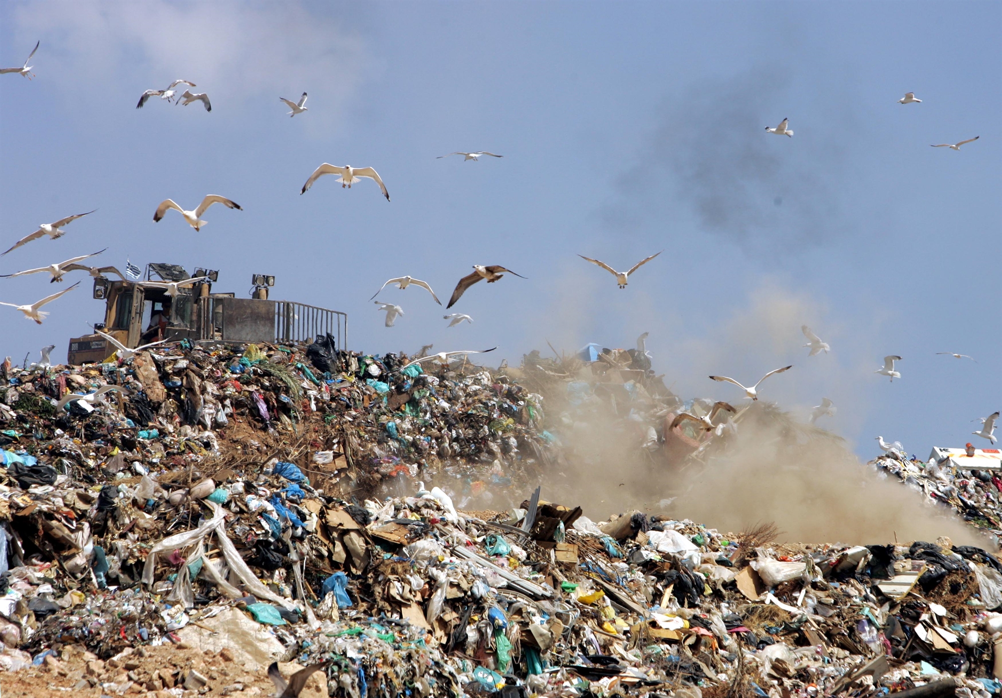 παρελθόν-οι-χωματερές-το-2024-561933664