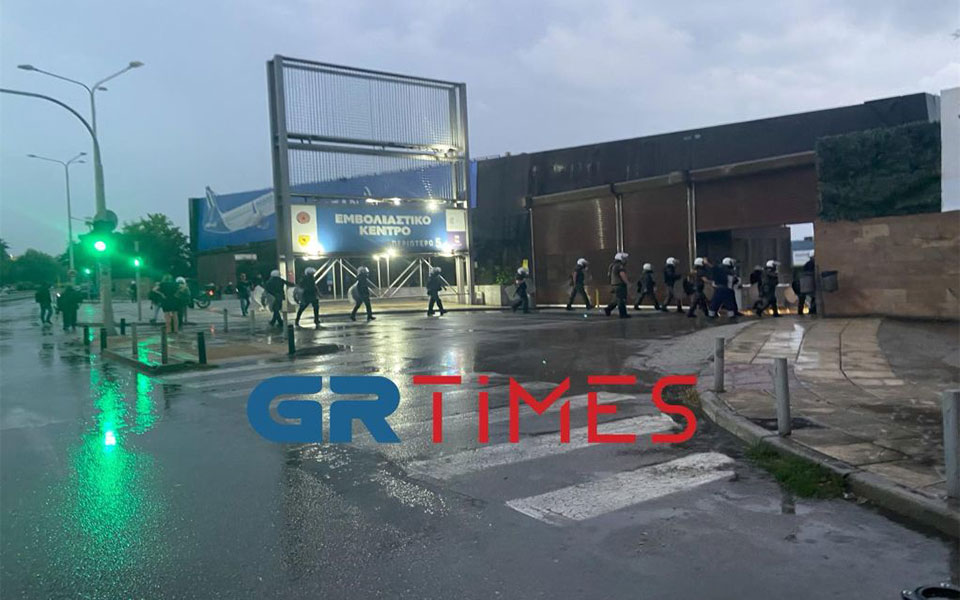 θεσσαλονίκη-επεισόδια-μετά-την-ολοκλ-561903838