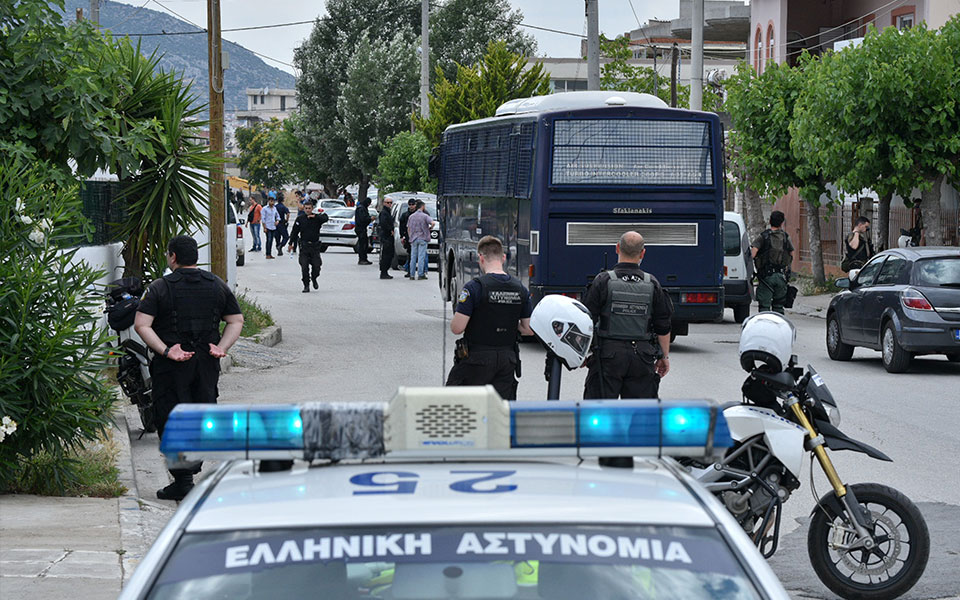 θεσσαλονίκη-πάνω-από-800-000-ευρώ-η-λεία-των-561929278