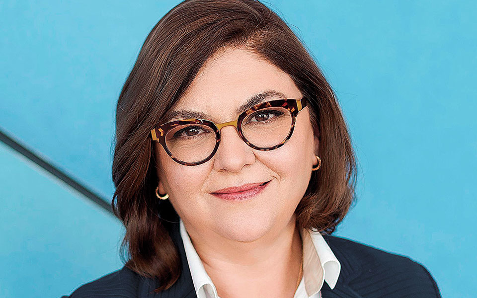 eπίτροπος-μεταφορών-e-e-στην-κ-το-ιράν-ν-561894919