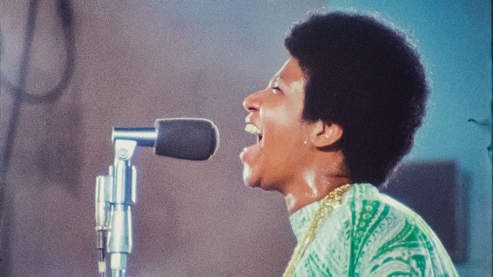 Home Cinema: «Stranger Things», «True Detective» και «Amazing Grace»-2