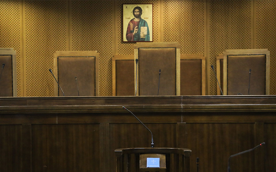 θεσσαλονίκη-ισόβια-σε-ανδρόγυνο-για-τ-561919870