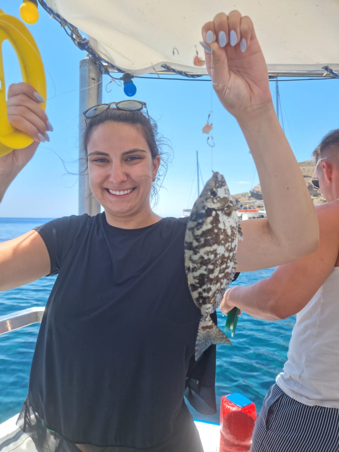 Τουρίστες πρόθυμοι για ξεψάρισμα-1