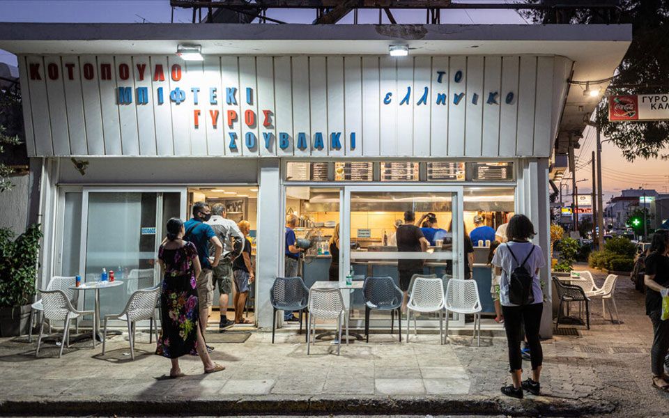 πού-τρώμε-καλό-σουβλάκι-στα-νότια-προά-561928282