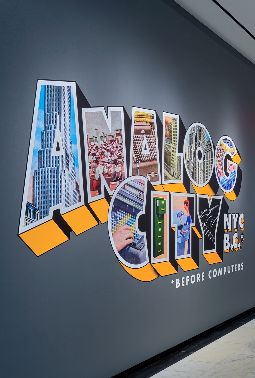 η-αναλογική-πόλη-η-άνοδος-και-η-πτώση-561916108