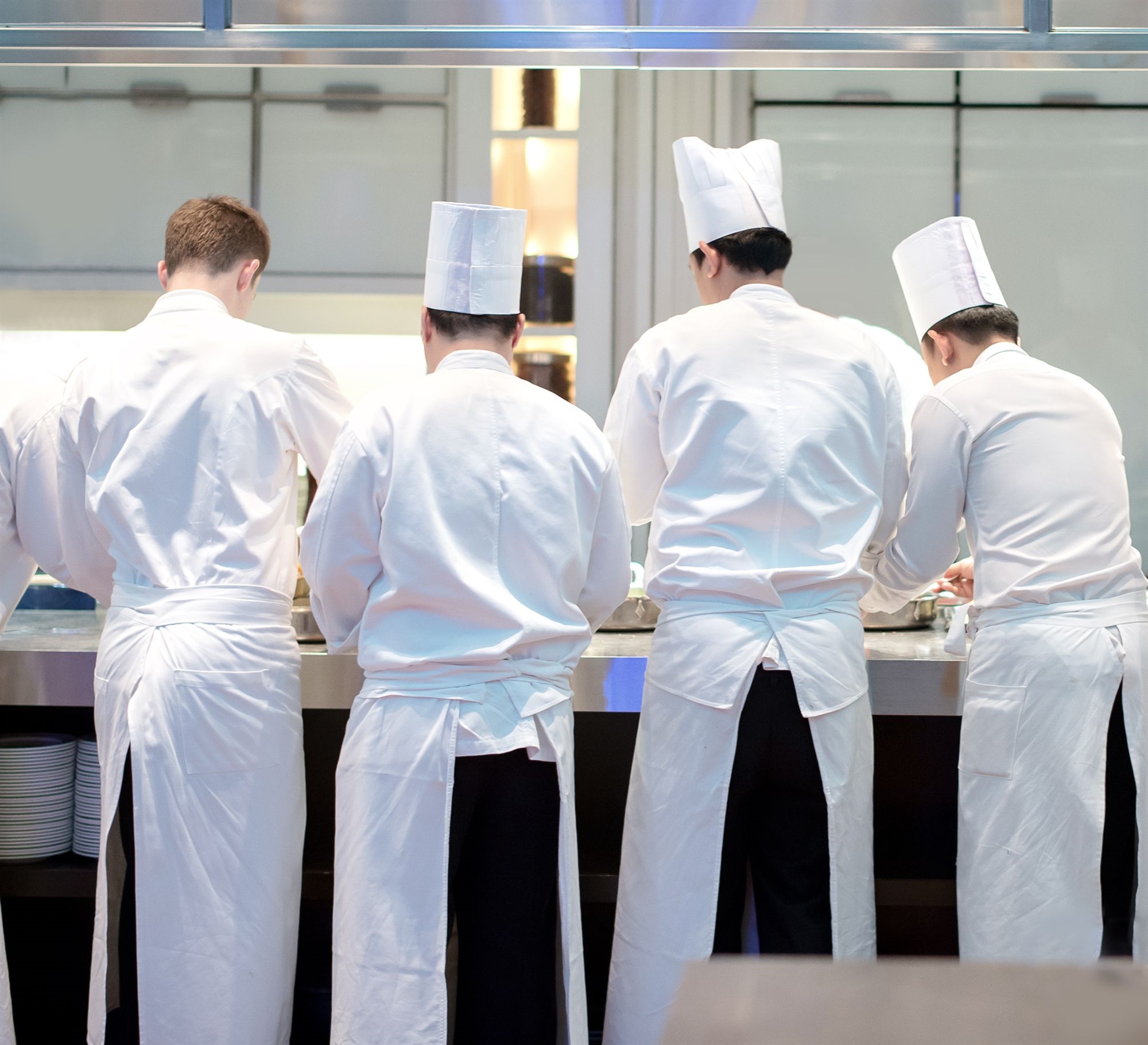 τουρισμός-2-430-εργαζομένους-ζητούν-706-επιχ-561915046