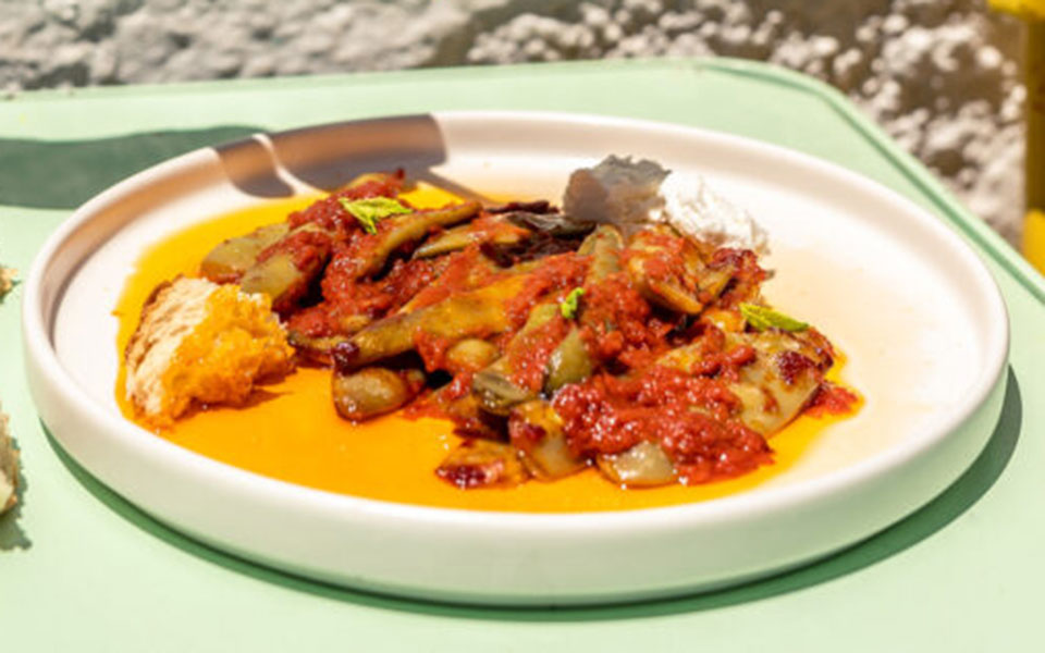 φασολάκια-λαδερά-από-τη-μάνη-η-καλύτερ-561906919