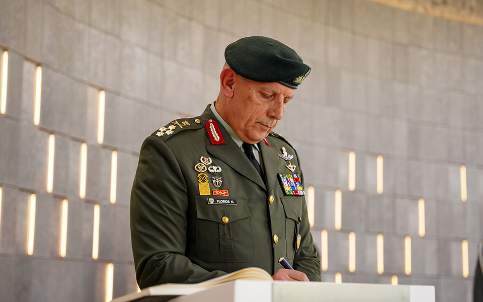 στο-ισραήλ-σήμερα-ο-αρχηγός-γεεθα-στρα-561898111