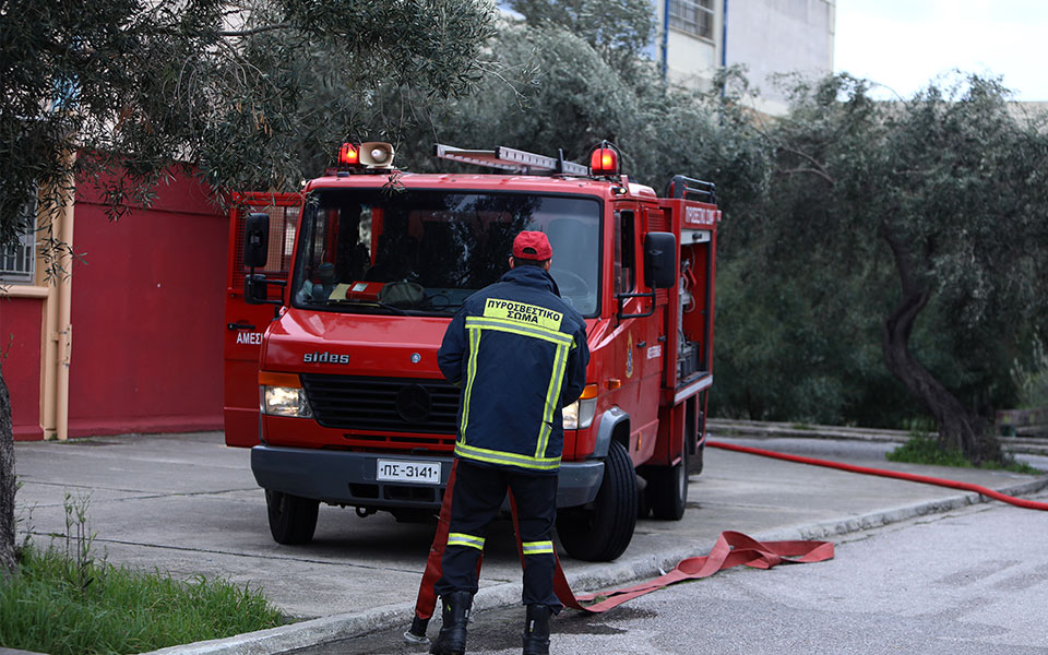 εύβοια-φωτιά-σε-ξενοδοχείο-στην-αμάρυ-561911419