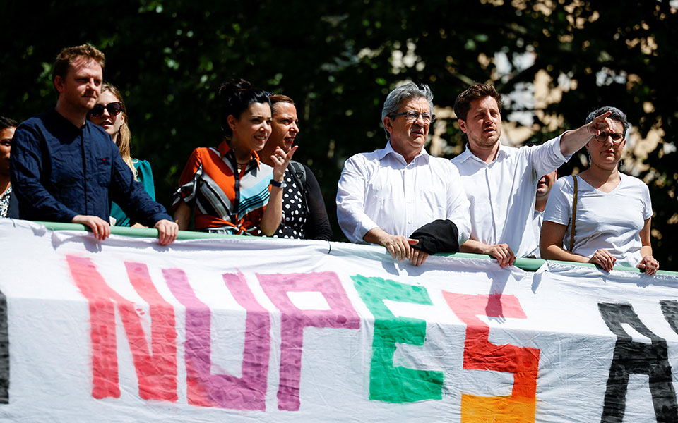 γαλλία-η-ψηφοφορία-για-τον-δεύτερο-γύρ-561916702