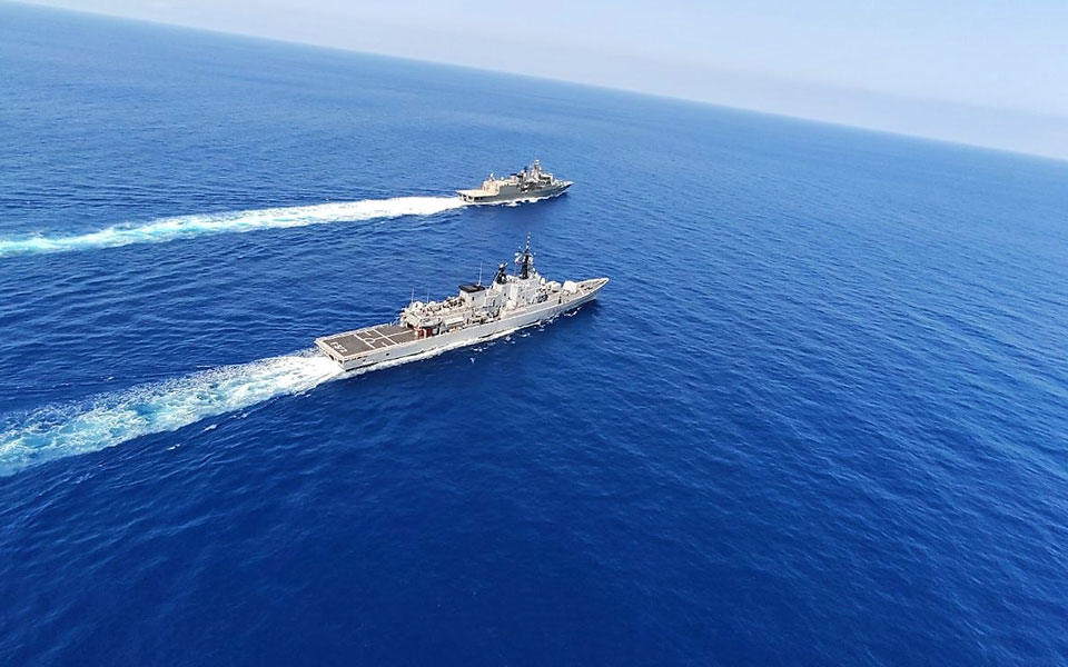 συνεκπαίδευση-φρεγάτας-ύδρα-με-την-561918424