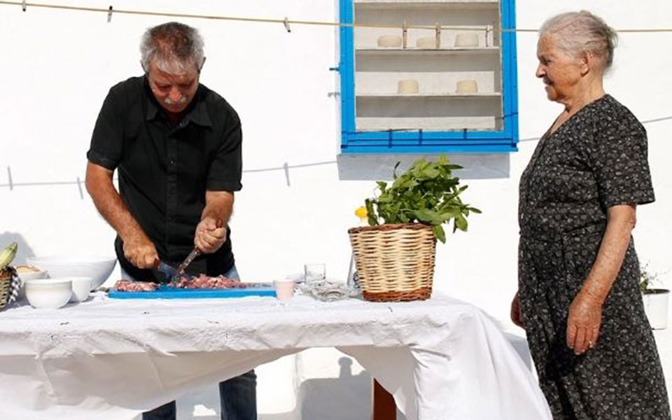 ένα-μεσημέρι-στη-μύκονο-φτιάξαμε-κεφτ-561935149