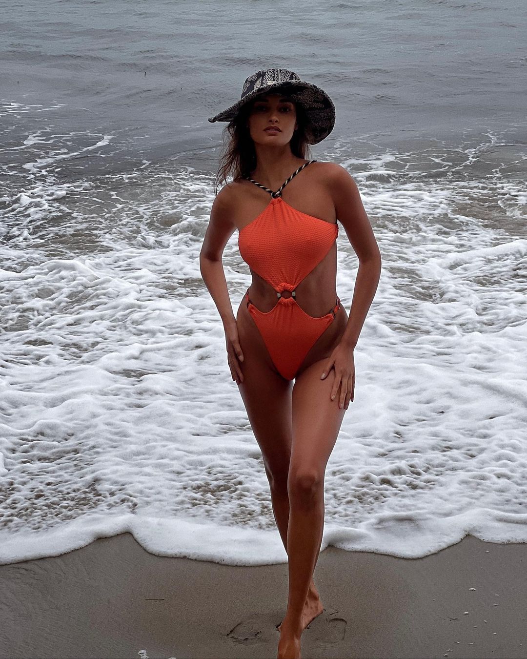 Μαγιό: Τα celebrity approved trends για το καλοκαίρι 2022-2