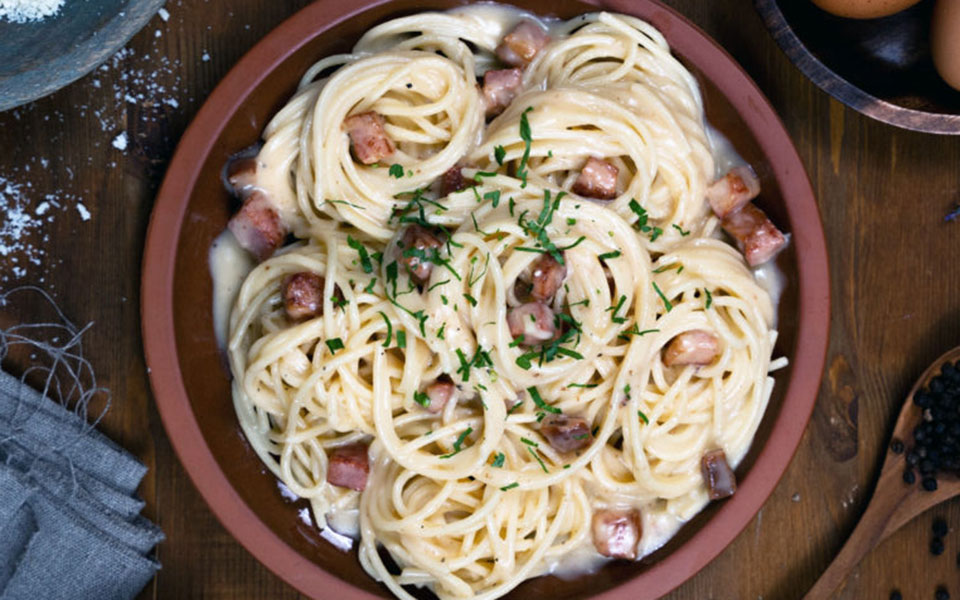 η-κλασική-ιταλική-καρμπονάρα-βίντεο-561903850