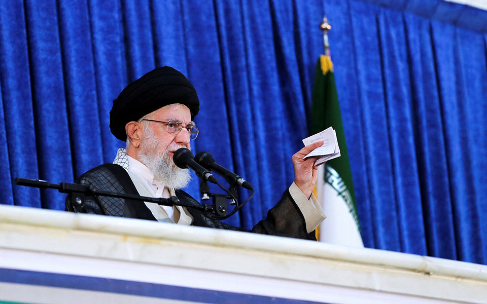 χαμενεΐ-εχθροί-υποκινούν-τις-ταραχ-561894949