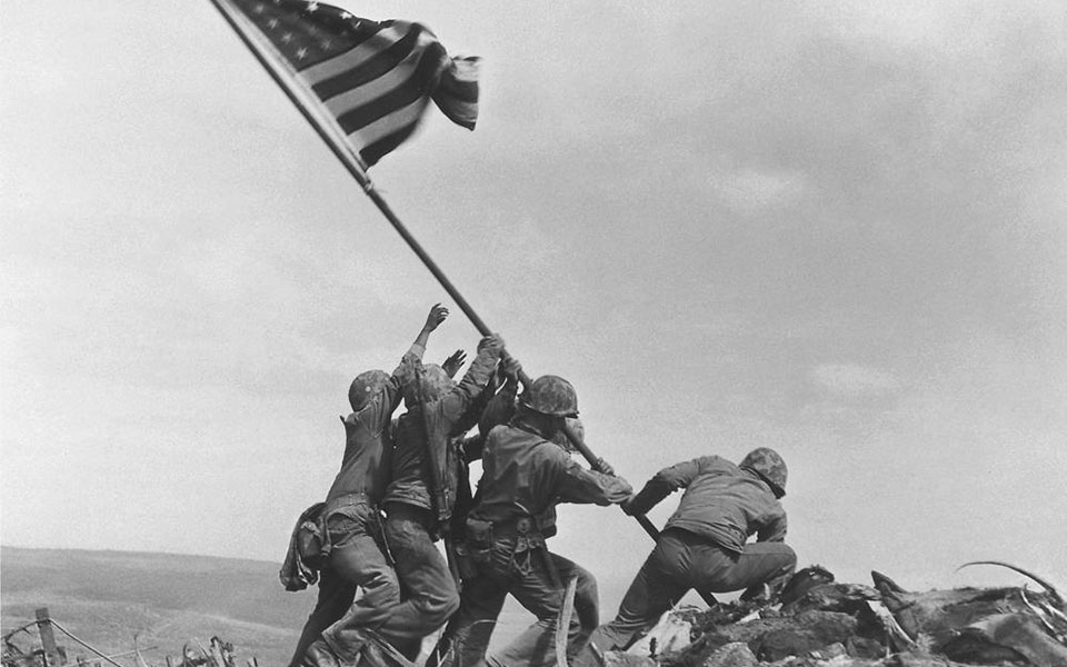 Τα κλικ των πολέμων – Από την Ίβο Τζίμα του 1945 στην Μαριούπολη του 2022-1