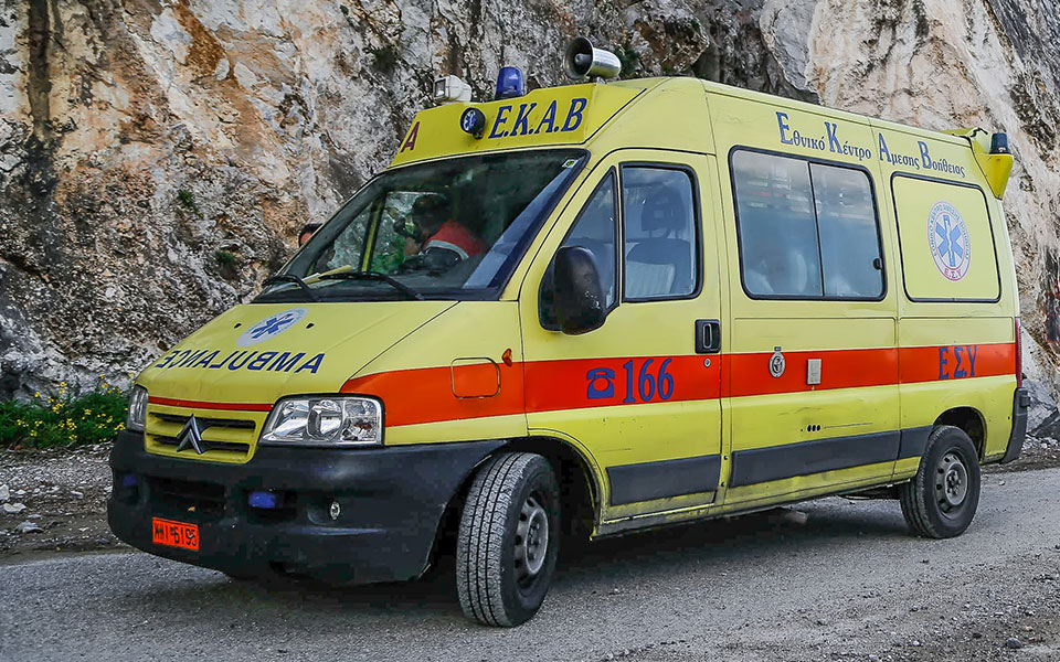 κάρυστος-στο-νοσοκομείο-25χρονη-που-την-561910006