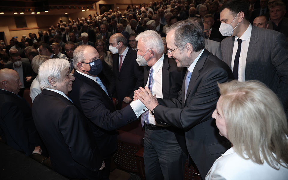 Παρέμβαση Καραμανλή για ελληνοτουρκικά και Ουκρανία-1