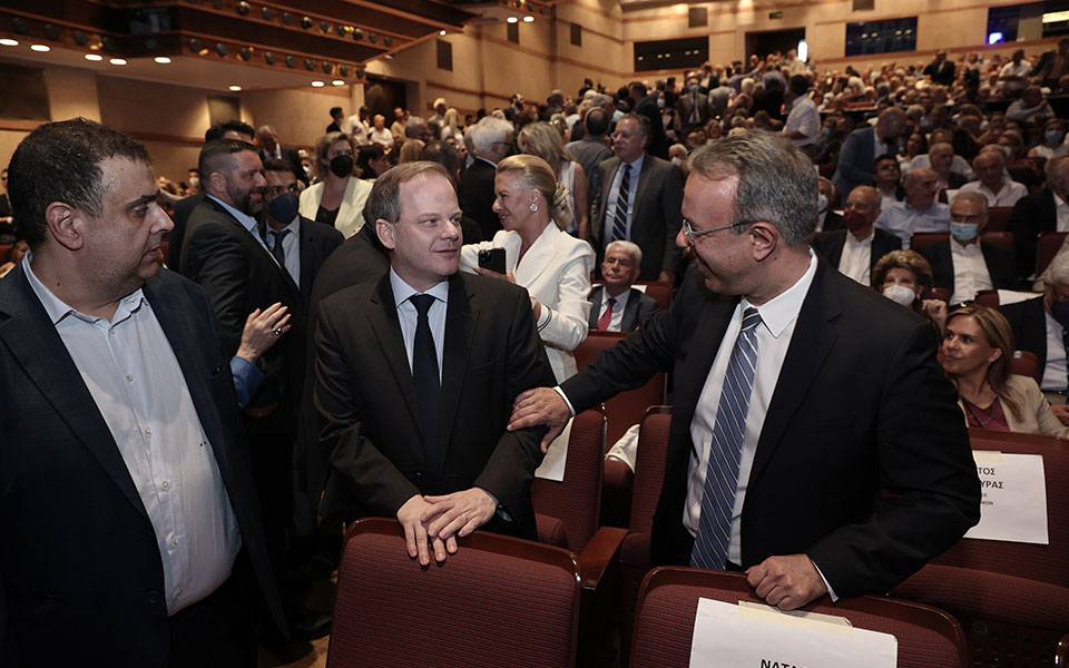 Παρέμβαση Καραμανλή για ελληνοτουρκικά και Ουκρανία-2