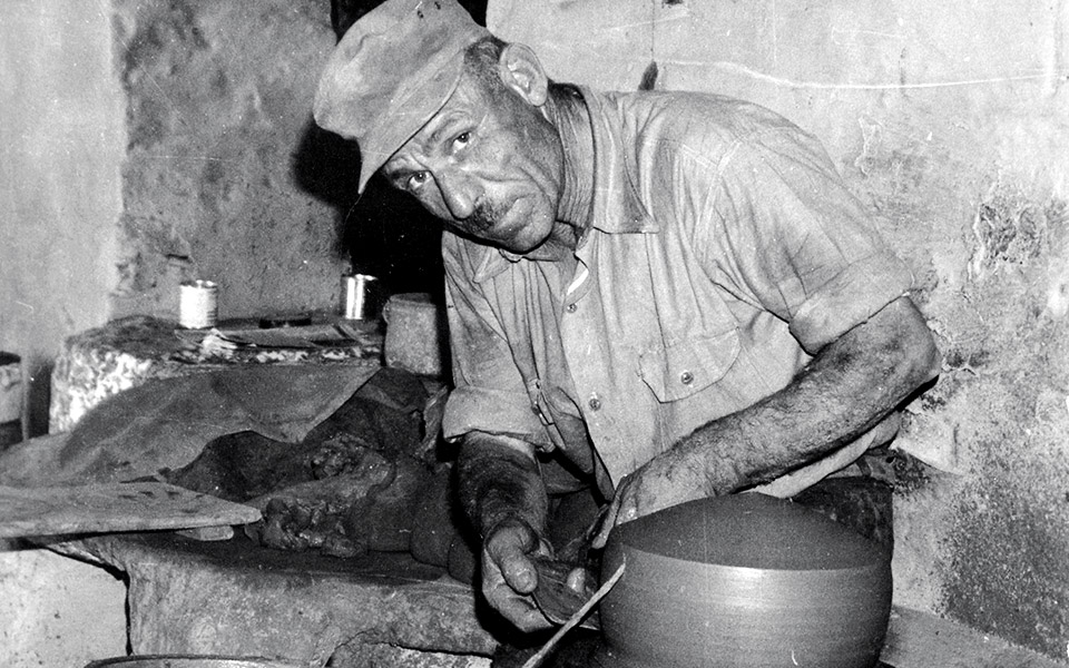 η-θερινή-σύναξη-κεραμιστών-από-τη-σίφν-561917587