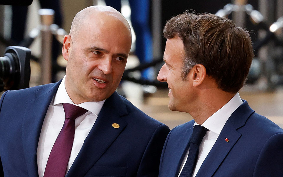 μακρόν-είναι-πολύ-νωρίς-για-συμφωνί-561923983