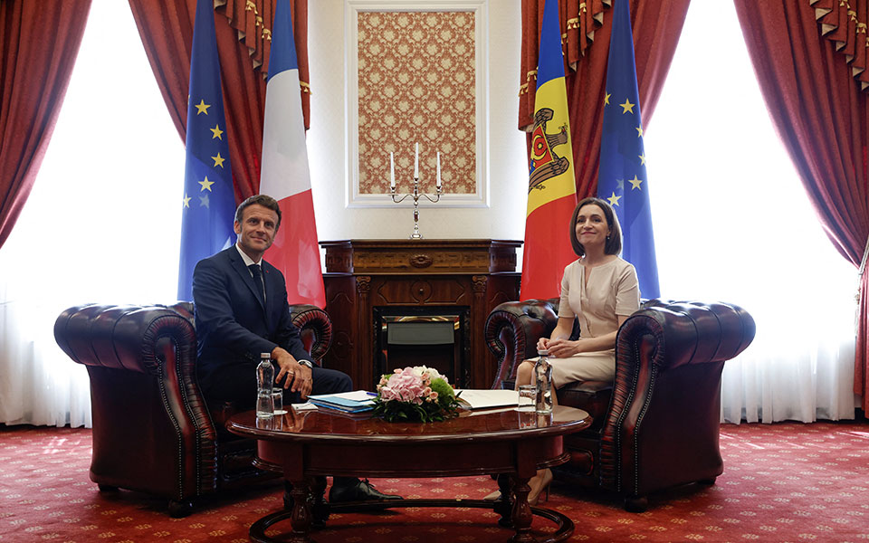 μακρόν-στηρίζει-το-αίτημα-της-μολδαβί-561910510