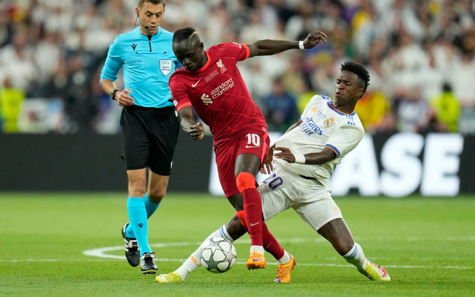 λίβερπουλ-απέρριψε-πρόταση-της-μπάγε-561896683