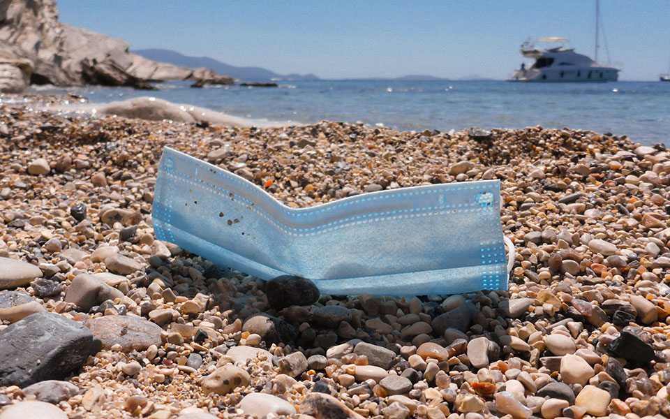 πέφτουν-οι-μάσκες-ζωή-με-πρόσωπο-ξαν-561888589