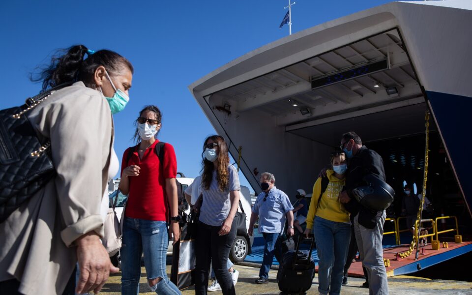 Κορωνοϊός: Γιατί αυξάνονται ξανά τα κρούσματα – Τέσσερις ειδικοί εξηγούν στην «Κ»-1