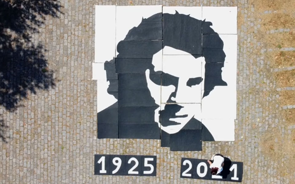 ξάνθη-μαθητές-τίμησαν-τον-μίκη-θεοδωρ-561902332