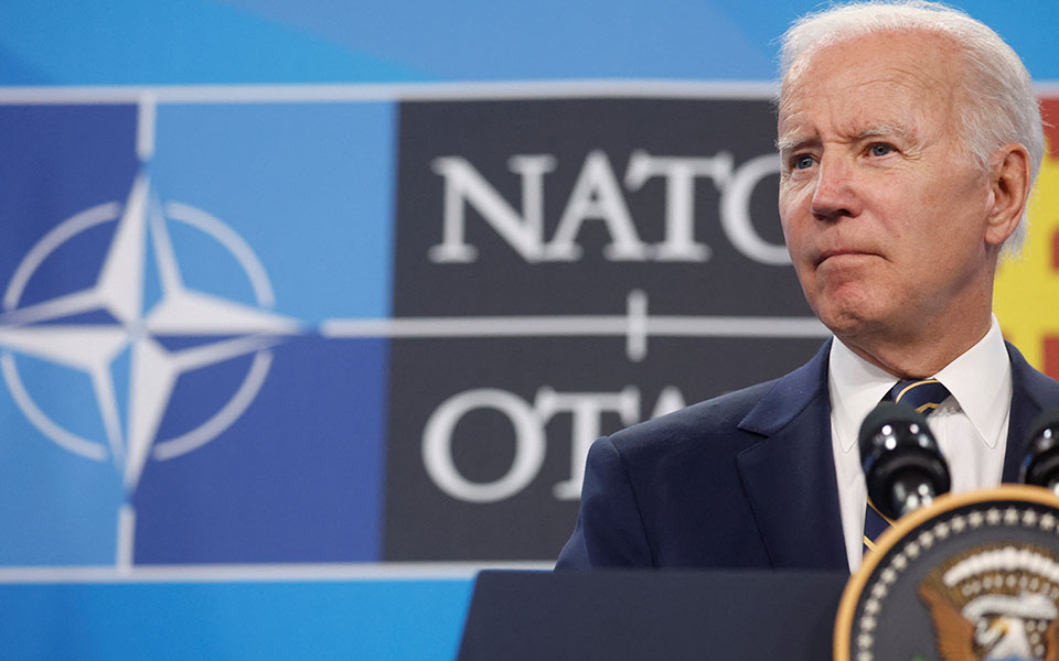 ο-μπάιντεν-ενέταξε-κατά-λάθος-την-ελ-561935104