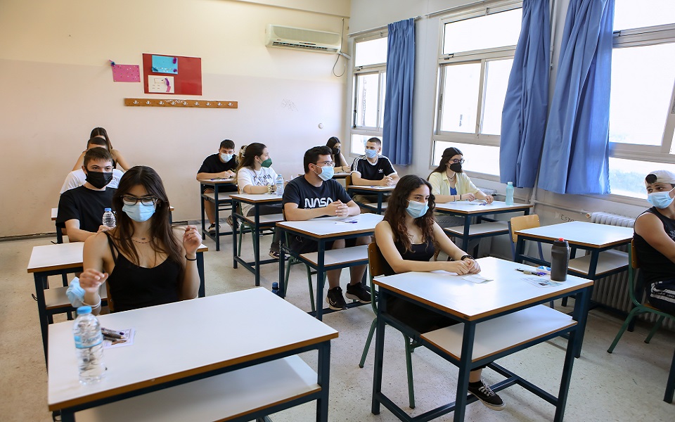 πανελλαδικές-2022-χωρίς-παγίδες-τα-θέματ-561891817