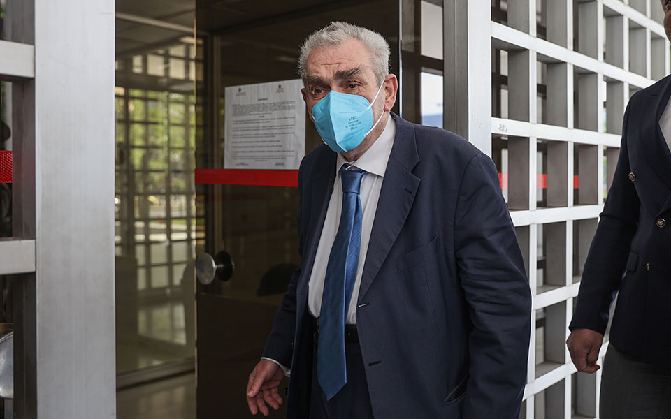 για-βαριές-παρεμβάσεις-στη-δικαιοσύν-561908674