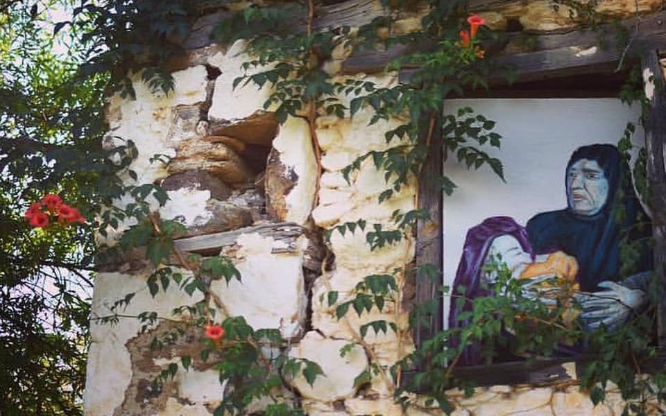 Η πρωτοβουλία που μας φτιάχνει τη διάθεση: Πώς απέκτησε ξανά ζωή ένα εγκαταλειμμένο ορεινό χωριό στην Χαλκιδική-4