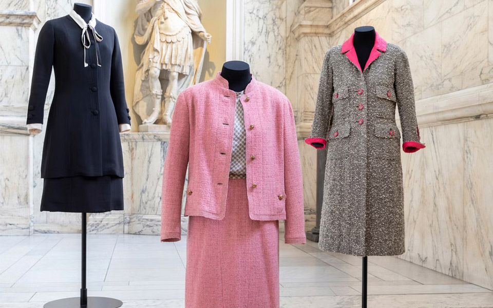 το-μουσείο-va-του-λονδίνου-ανοίγει-τι-561898495