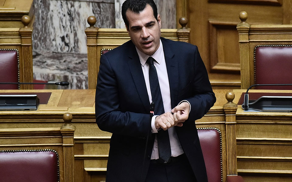 πλεύρης-διαδήλωση-αντιεμβολιαστών-σ-561929647